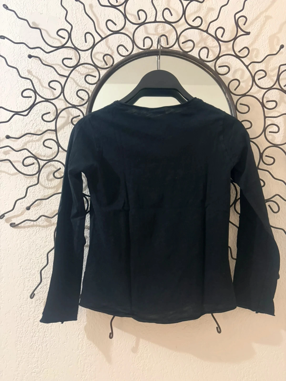 🔵 Camiseta de Manga Larga Zara Girls Negra con Strass "Queen of Rock" - Talla 7-8 Años (128 cm) – photo 4